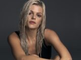 Davina Michelle Biography: Net Worth, Albums, Age, Boyfriend, Siblings, Height, Parents, Songs, Instagram, Eurovision