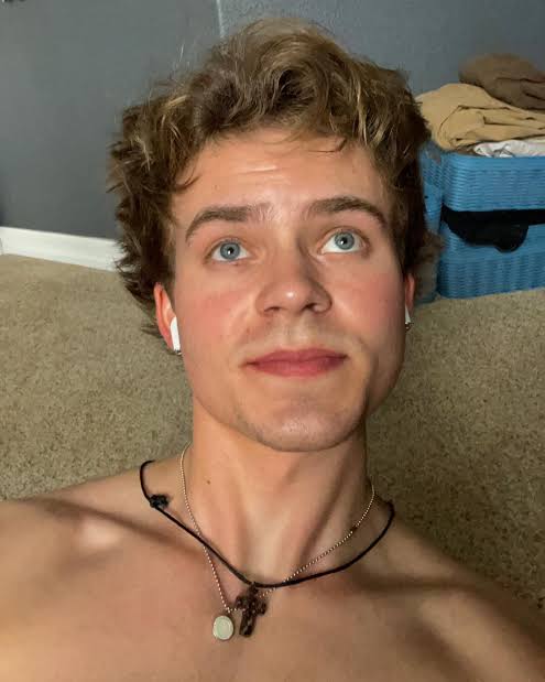 Nick Wilkins Biography: Ethnicity, Parents, Net Worth, Age, TikTok, Height, Religion, Girlfriend, YouTube