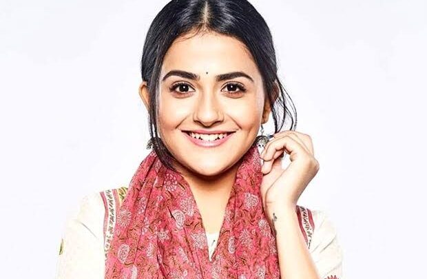 Debattama Saha Biography: Age, Sister, Height, Ethnicity, Parents, Religion, Boyfriend, Net Worth