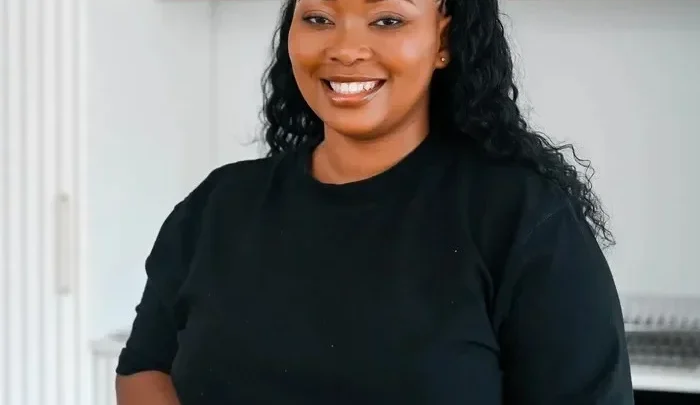 Onezwa Mbola Biography: Age, Career, Height, Net Worth, Parents, Cookbook, Business, Partner, TikTok