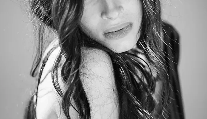 Nadia Meiher Biography: Age, Husband, Height, Net Worth, Parents, Songs, Albums, Career