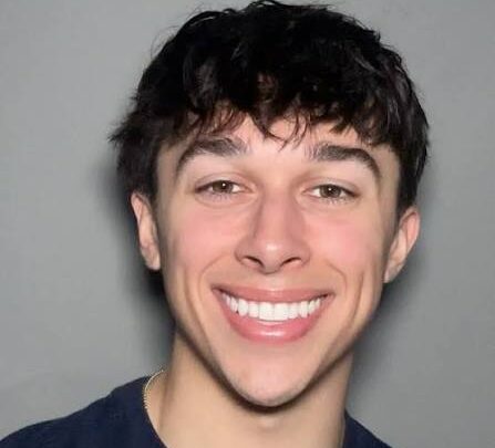 Tyler Vitelli Biography: Parents, Religion, Height, Age, TikTok, Brother, Net Worth, Girlfriend