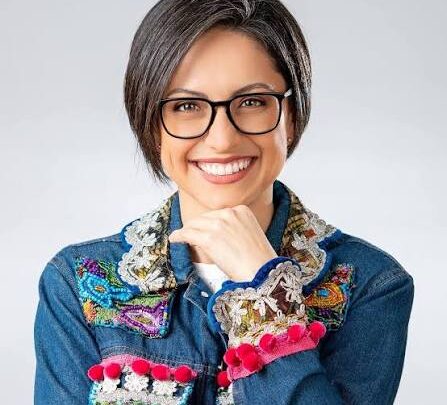 Tuti Furlán Biography: Age, Husband, Books, Education, Children, Net Worth, Parents, TV Shows, Ethnicity,  Facebook, Height