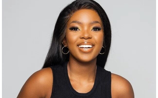 Snikiwe Mhlongo Biography: Age, Career, Height, Net Worth, Parents & Lifestyle, Partner, Instagram