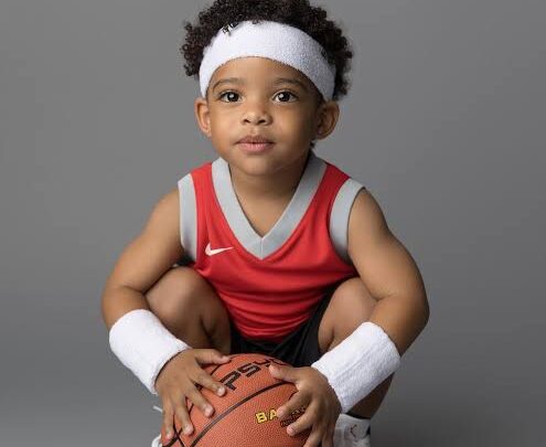 Shine Anthony Roberts Biography: Age, Parents, Height, Net Worth, YouTube, Career, Instagram