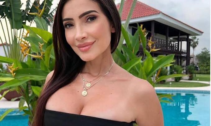 Massiel Carrillo Biography: Education, Height, Age, Daughter, Net Worth, Parents, Songs, Ex-Husband, TikTok, YouTube