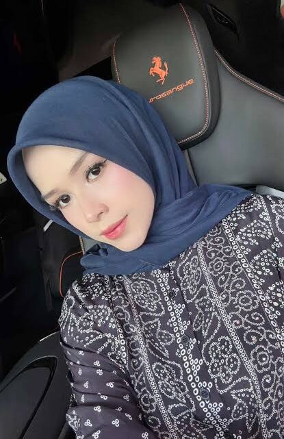 Farah Wen Biography: Parents, Net Worth, Age, Husband, Business, Children, Height, Content Creation, Instagram