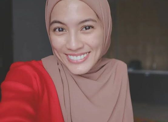 Alyssa Soebandono Biography: Age, Net Worth, Husband, Children, Siblings, Height, Parents, Awards, Movies, Songs, Instagram