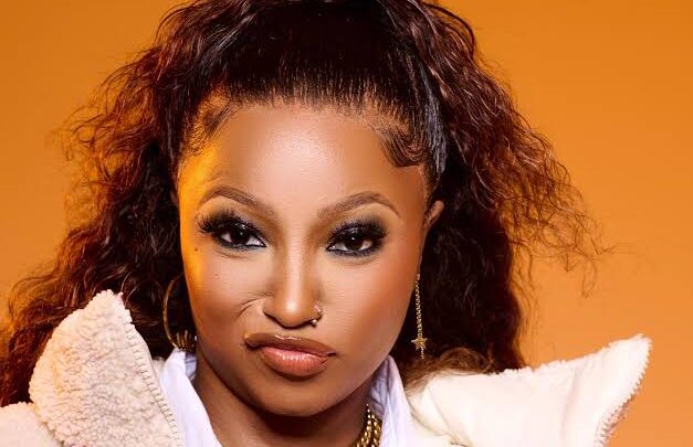 DJ Tshegu Biography: Age, Net Worth, Parents, Height, Boyfriend, Songs, Albums