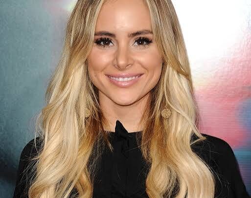 Amanda Stanton Biography: Boyfriend, Movies, Instagram, Net Worth, Height, TV Shows, Parents, Instagram, Age