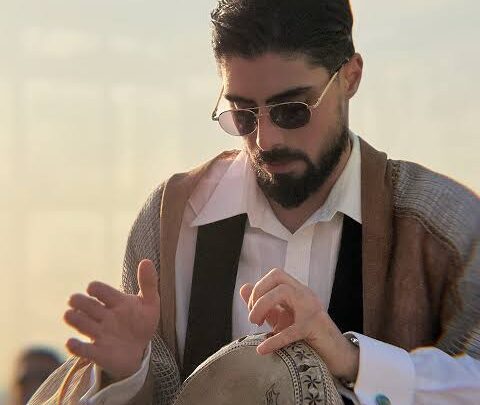 Rodolphe Manoukian Biography: Age, Net Worth, Parents, Height, Girlfriend, Songs, Career, Instagram