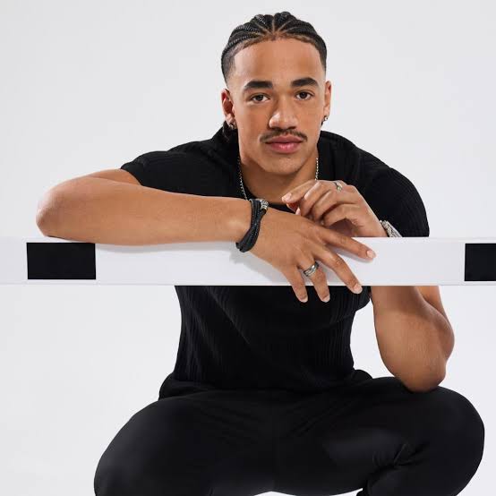 Tayleb Willis Biography: Height, Parents, Net Worth, Olympic Medals, Age, Ethnicity, Girlfriend