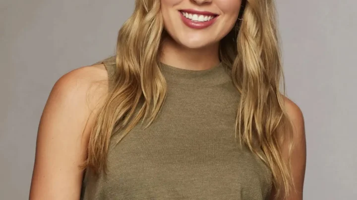 Cassie Randolph Biography: Ethnicity, Parents, Height, Net Worth, Religion, TV Shows, Age, Movies, Boyfriend