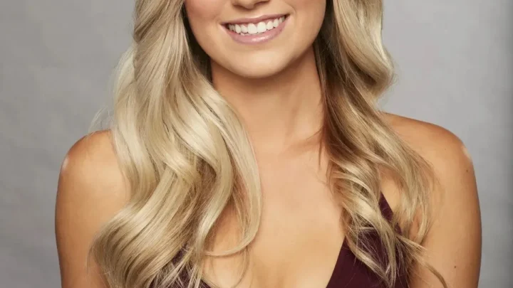 Lauren Elizabeth Luyendyk Bio: Husband, Ethnicity, Net Worth, Age, Parents, TV Shows, Instagram, Children, Height