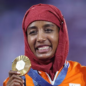 Sifan Hassan Biography: Olympics Medals, Age, Parents, Net Worth, Height, Nationality, Instagram, Boyfriend