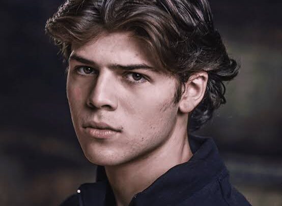 Tomaso Sanelli Biography: Age, Net Worth, Girlfriend, Parents, Height, TV Shows & Movies, Ethnicity, Instagram