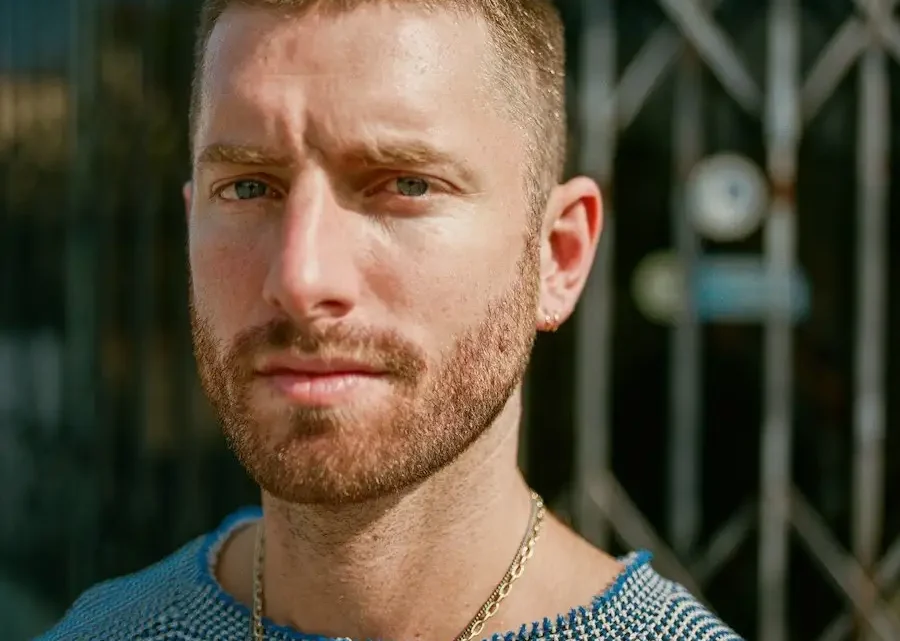 Marc E. Bassy Biography: Age, Net Worth, Discography, Real Name, Songs, Band, Siblings, Label