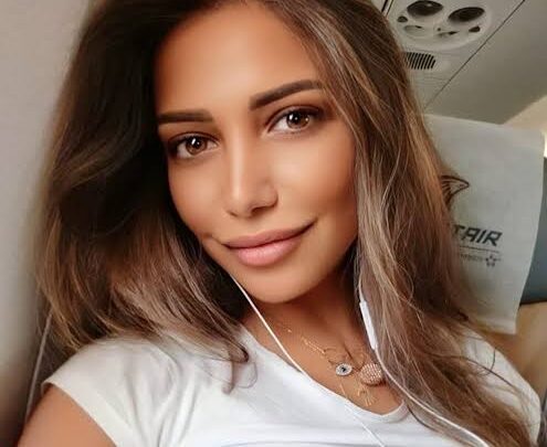 Randa Hafez Biography: Age, Husband, Albums, Net Worth, Parents, Songs, Height, TV Shows