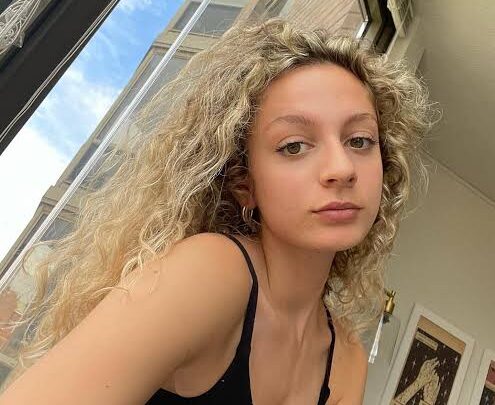 Julia DiCesare Biography: Awards, Instagram, Parents, Height, Age, Ethnicity, Boyfriend, Net Worth