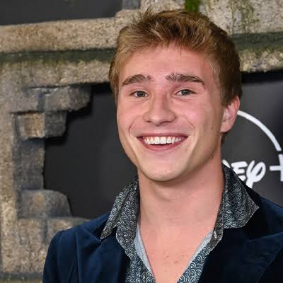 Mitchell Crawford Biography: Net Worth, Instagram, Parents, Height, Age, Religion, Girlfriend, TikTok