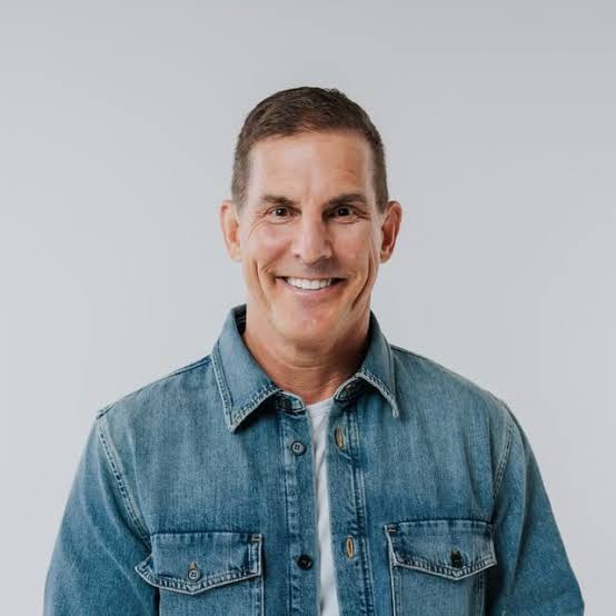 Craig Groeschel Biography: Children, Net Worth, Books, Wife, Ministry, Ethnicity, Parents, Age