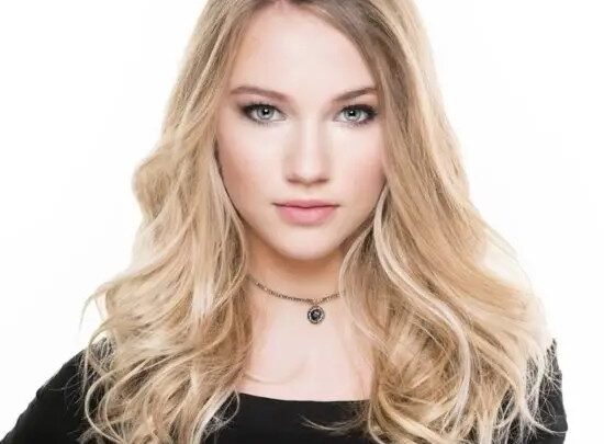 Mariel Darling Biography: Height, Religion, Age, Songs, Boyfriend, Ethnicity, Net Worth, Instagram