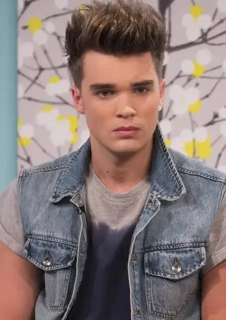 JJ Hamblett Biography: Parents, X Factor, Net Worth, Real Name, Songs, Height, Girlfriend, Ethnicity, Age