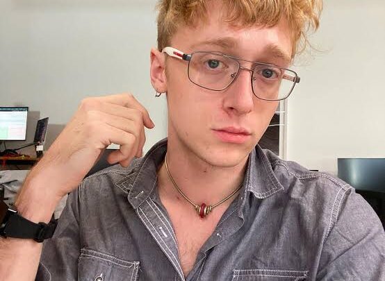 Adam Perkins Biography: Ethnicity, Parents, Height, Instagram, Songs, Age, Net Worth, Girlfriend, Death