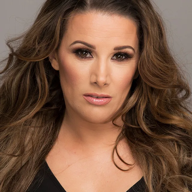 Sam Bailey Biography: Awards, Ethnicity, Children, Songs, Parents, X Factor, Height, Net Worth, Movies, Religion, Husband