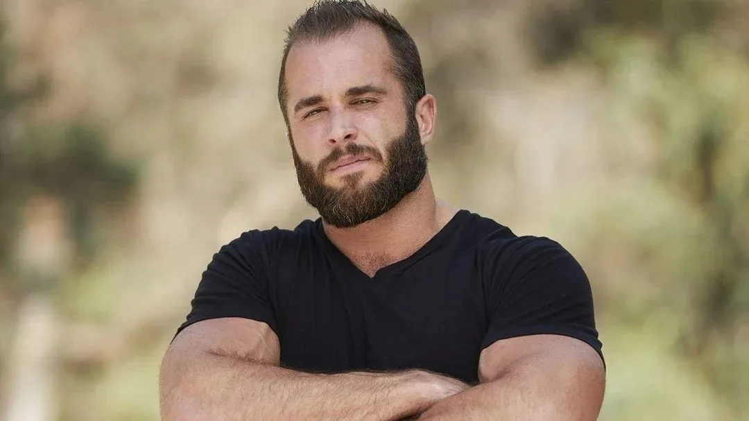 Brad Fiorenza Biography: Age, Fiancée, Height, Net Worth, Parents, The Challenge, Career