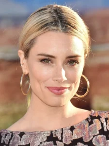 Arielle Vandenberg