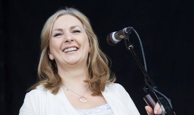 Moya Brennan Biography: Age, Net Worth, Husband, Children, Siblings, Parents, Height, Death, Instagram, Songs