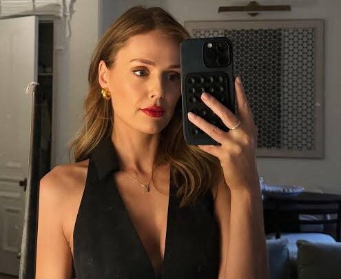 Charlotte Bridgeman Biography: Age, Net Worth, Height, Career, Instagram, Fashion, Blog