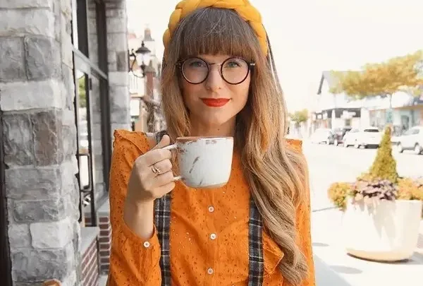 Steffy Degreff Biography: Age, Net Worth, Husband, Kids, Height, Career, Home, Instagram