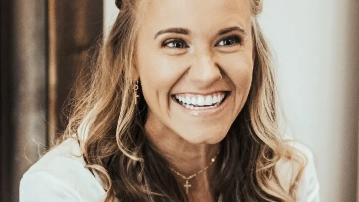 Kathryn Shultis Biography: Age, Net Worth, Husband, Kids, Height, Career, TikTok, Faith