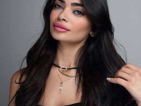 Céline Koundakjian Biography: Age, Net Worth, Parents, Height, Boyfriend, TikTok, Career
