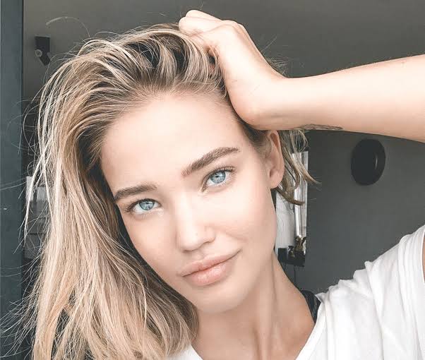 Isha van Dijk Biography: Boyfriend, Fashion Brands, Net Worth, Age, Parents, Instagram, Height, Modeling Career