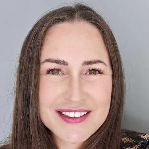 Satisfying Lips Biography: Age, Husband, Height, Net Worth, Parents, TikTok, YouTube