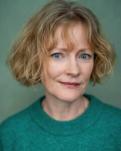 Claire Skinner