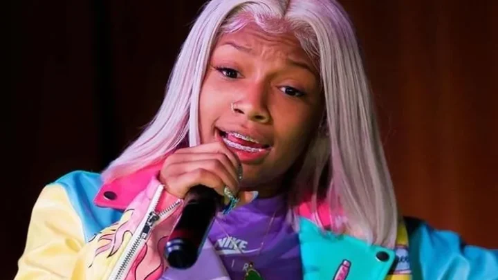 Famous Ocean Biography: Net Worth, Sisters, Height, Songs, Real Name, Ethnicity, Parents, Age, Body