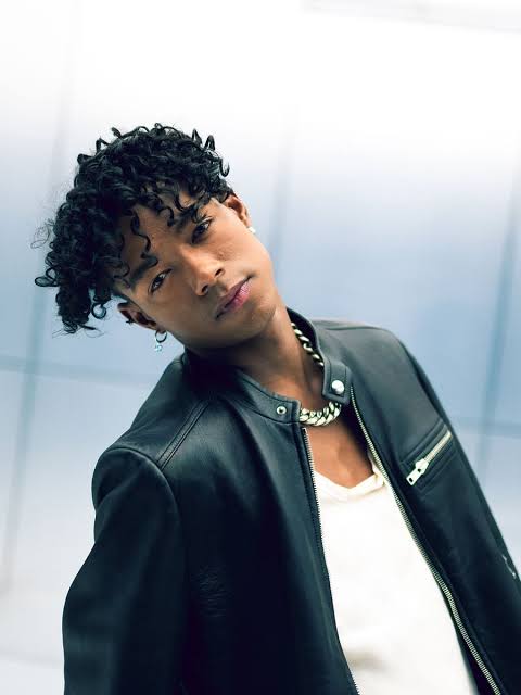 Kauê Penna Biography: Ethnicity, Parents, Instagram, Net Worth, Age, Girlfriend, Height, Songs