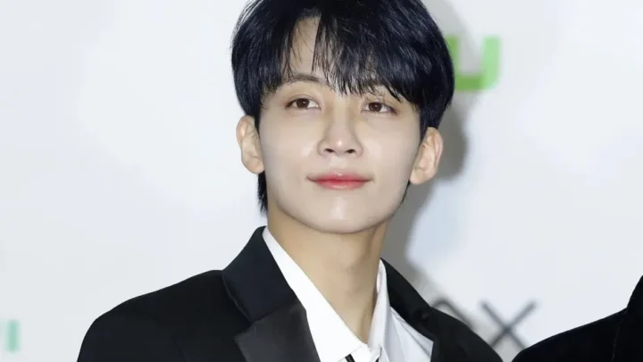 Yoon Jeonghan Biography: Songs, Age, Height, Instagram, Net Worth, Girlfriend, TikTok