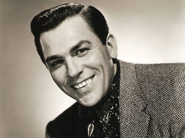 Jack Kelly Biography: Children, Awards, Politics, Siblings, Height, Ethnicity, Wife, Movies, Wife, Age, Death