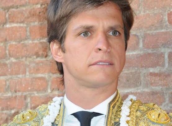 El Juli Biography: Children, Height, Ethnicity, Bull Fights, Net Worth, Parents, Age, Wife, Religion, Awards