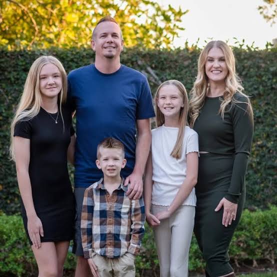 The Beyond Family Biography: Members, YouTube, Awards, Formation, Parents, Awards, Net Worth