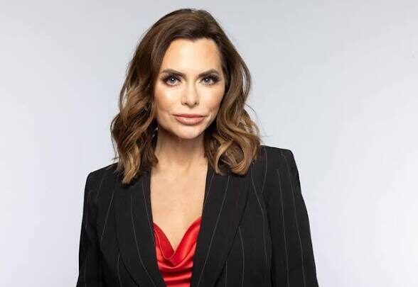 Dee Simmons’ daughter, D’Andra Simmons Biography: Net Worth, Age, Husband, Stepsons, Parents, Education, Height, Movies & TV Shows