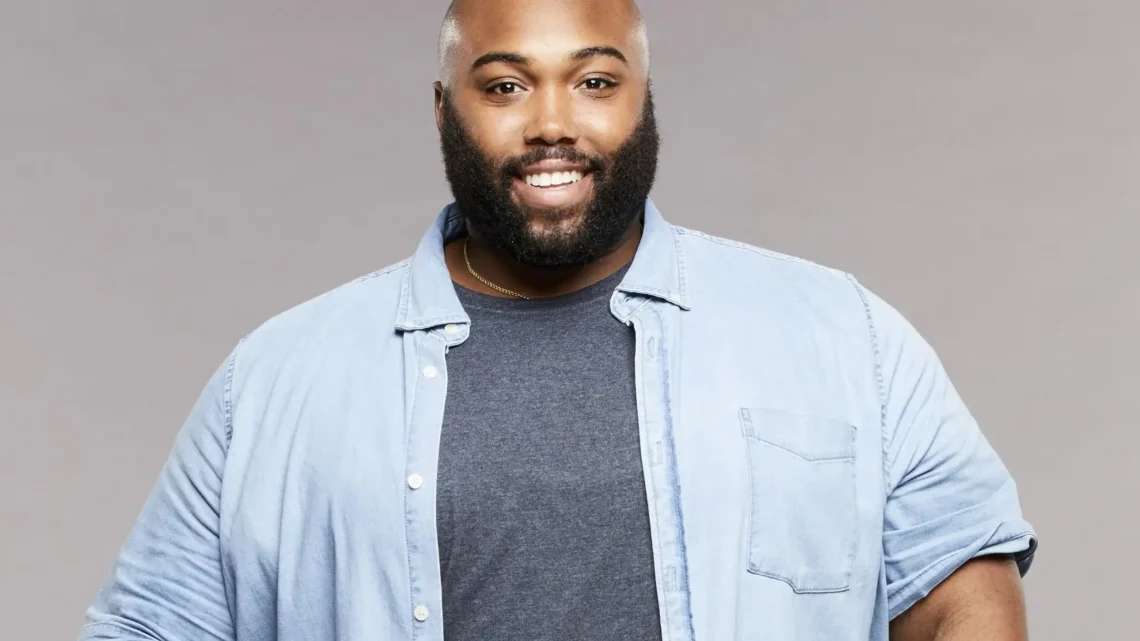 Joe Frazier’s son, Derek Frazier Biography: Content Creation, YouTube, Net Worth, Age, Parents, Height, Big Brother, Partner