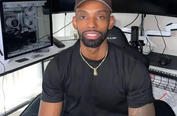 Paris Kinsey Biography: Girlfriend, Height, Net Worth, Ethnicity, Age, Parents, Religion