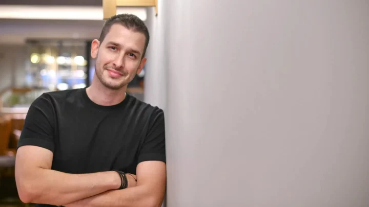 Angelos Patsis Biography: Instagram, Parents, Age, Girlfriend, Ethnicity, Height, Net Worth, Awards