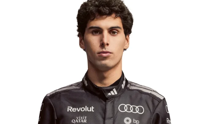 Gabriel Bortoleto Biography: Age, Net Worth, Height, Girlfriend, F1, Career, Instagram